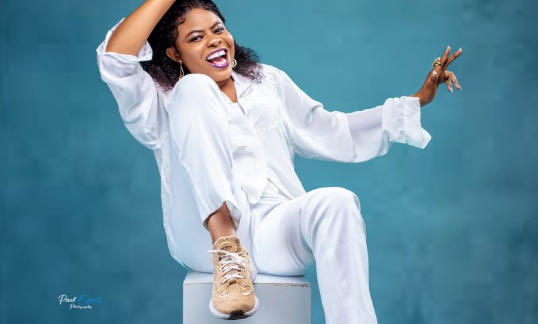 Ghana Gospel Music Top 10 Countdown With Sista Ginna