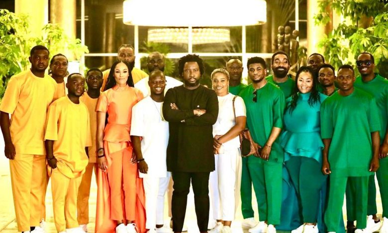 Sonnie Badu stirs up thousands of worshippers at Ivory Coast amidst heavy rains
